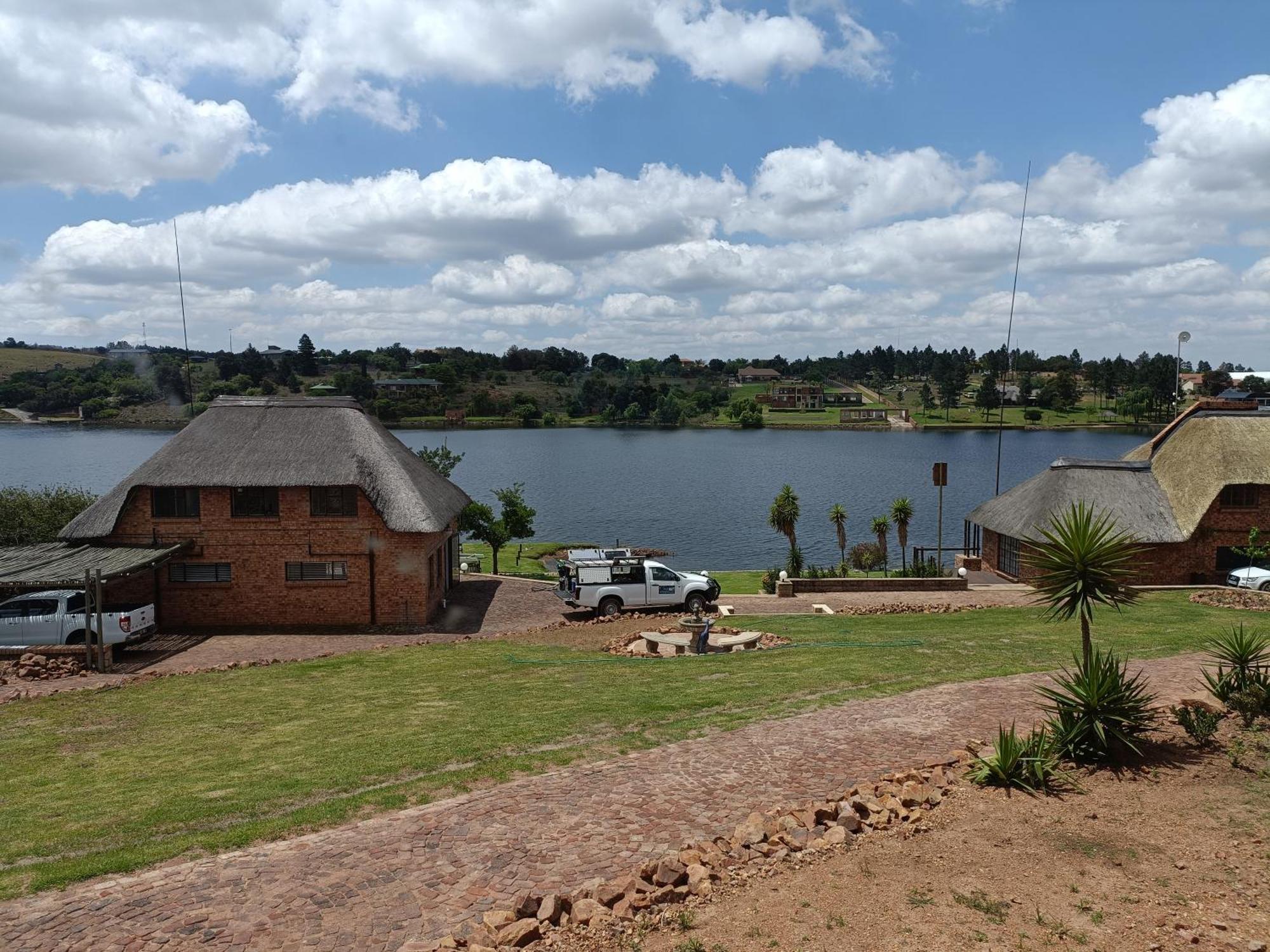 Sedgefield Lodge Witbank Bagian luar foto
