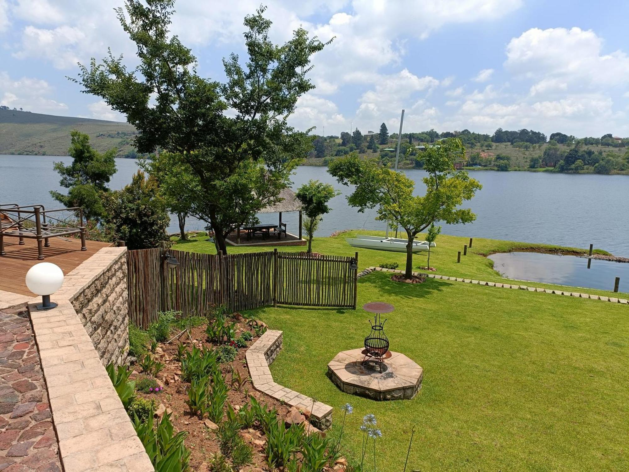 Sedgefield Lodge Witbank Bagian luar foto